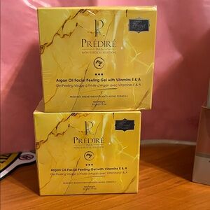 Prédiré Paris Argan Oil Facial Peeling Gel - Gold